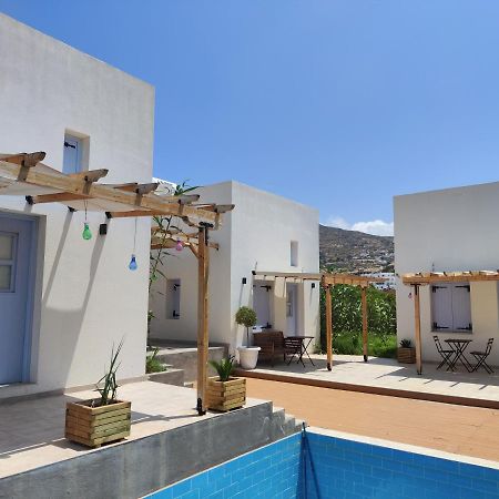 Ios Endless Blue Luxury Bungalows Exterior photo