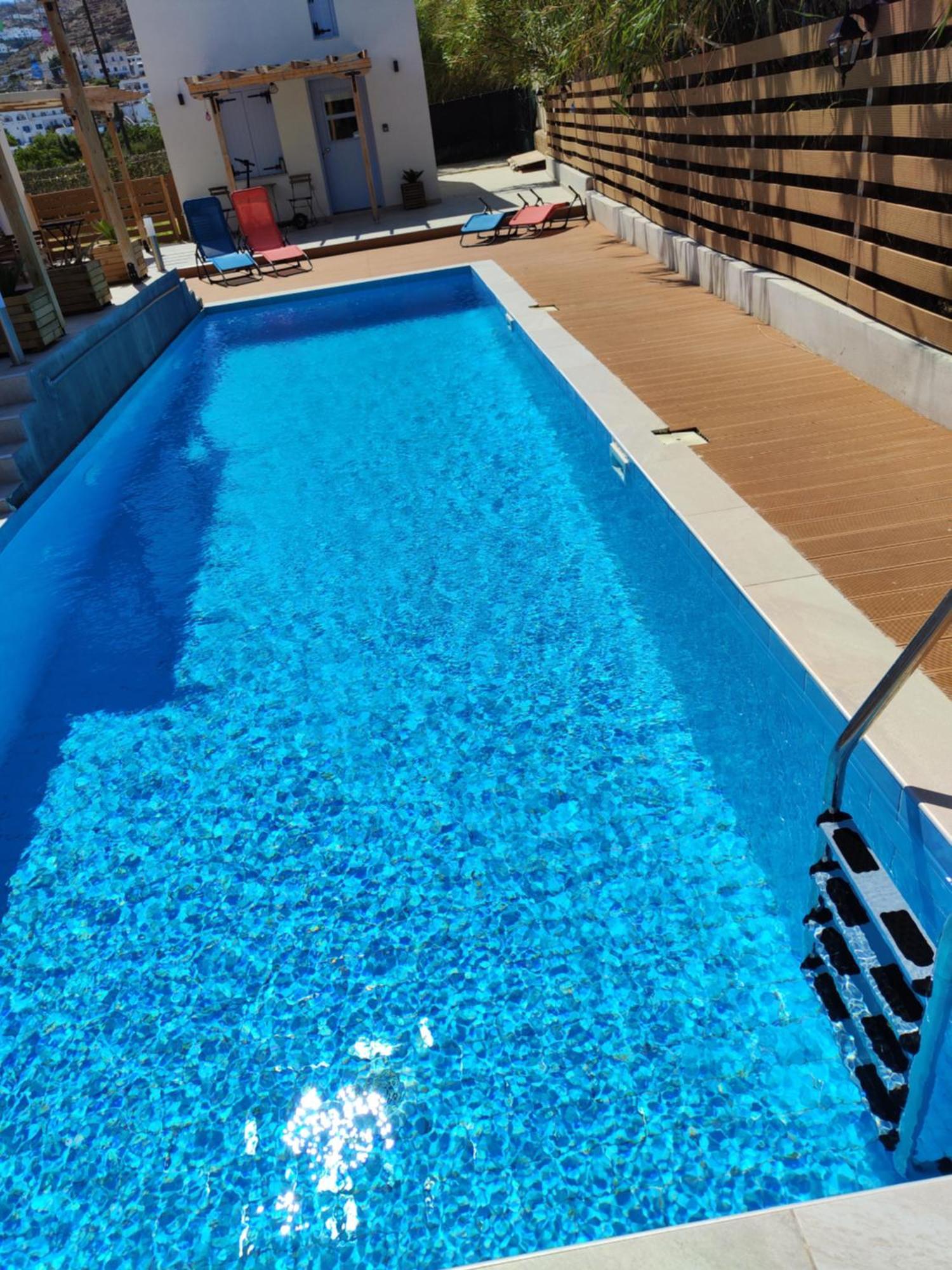 Ios Endless Blue Luxury Bungalows Exterior photo